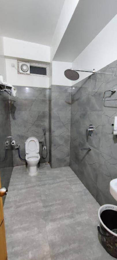 Hotel Grand Lotus Dimāpur Eksteriør bilde